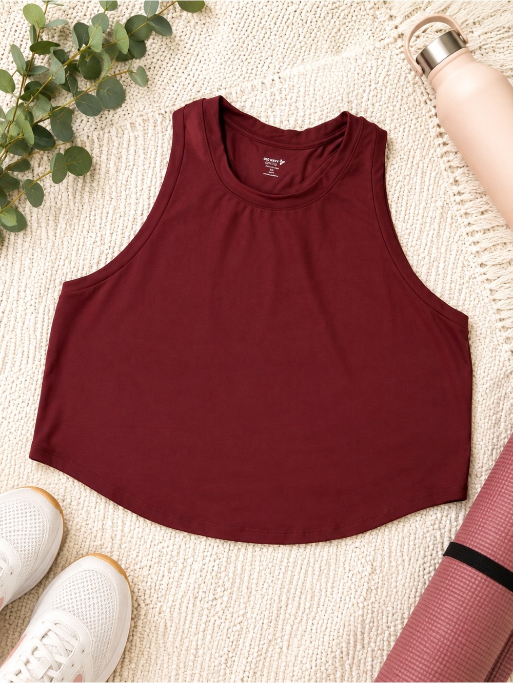 Old Navy Women's Burgundy Cropped Tank